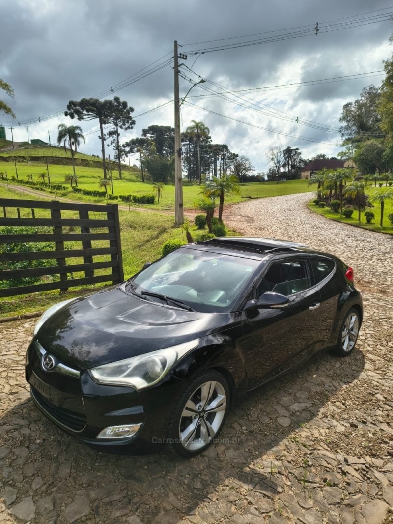 veloster 1.6 16v gasolina 3p automatico 2013 sao pedro da serra