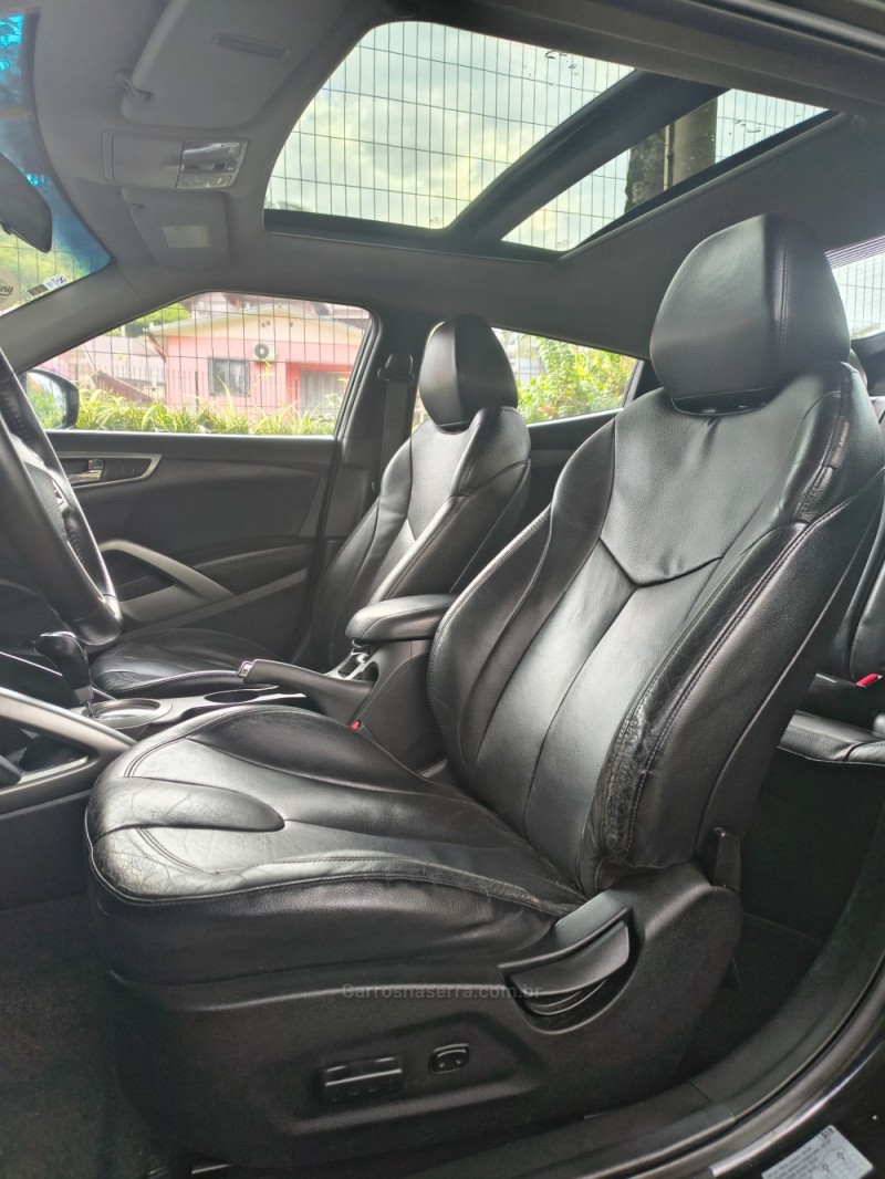 VELOSTER 1.6 16V GASOLINA 3P AUTOMÁTICO - 2013 - SãO PEDRO DA SERRA