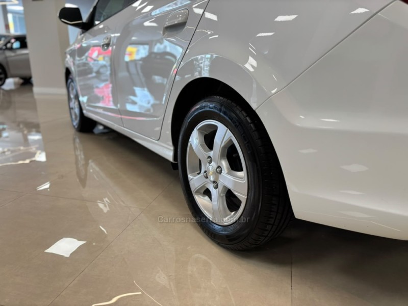 PRISMA 1.4 MPFI LT 8V FLEX 4P MANUAL - 2019 - CARLOS BARBOSA