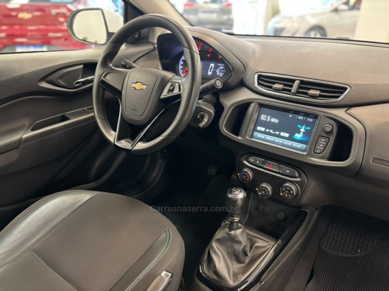 PRISMA 1.4 MPFI LT 8V FLEX 4P MANUAL - 2019 - CARLOS BARBOSA