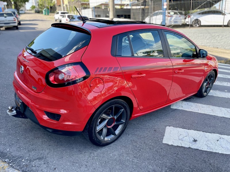 BRAVO 1.8 SPORTING 16V FLEX 4P MANUAL - 2016 - CAXIAS DO SUL