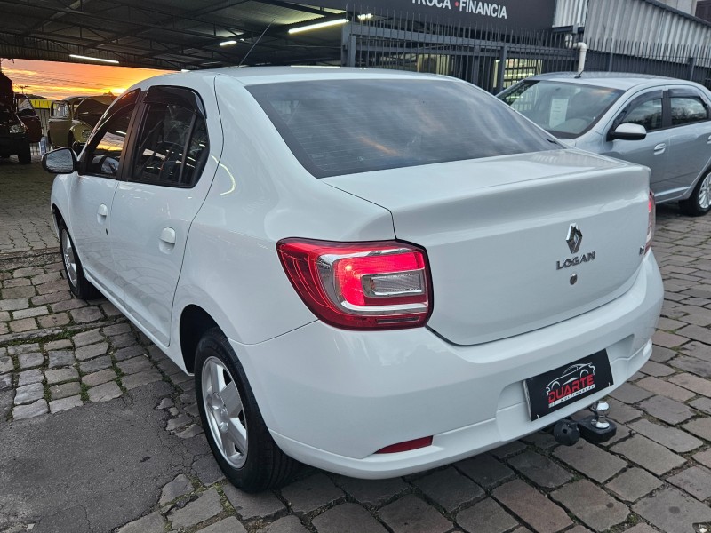 LOGAN 1.6 EXPRESSION 8V HI-FLEX 4P MANUAL - 2015 - CAXIAS DO SUL