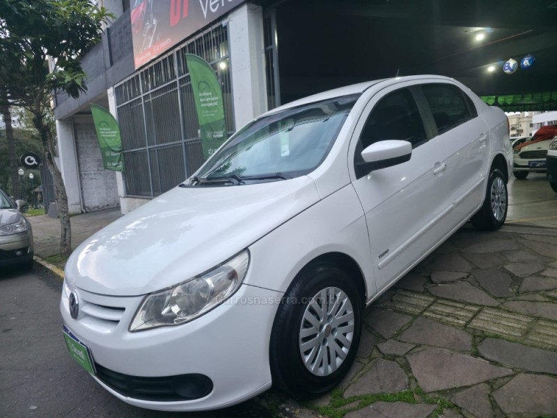 VOYAGE 1.6 MI TREND 8V FLEX 4P MANUAL - 2012 - BENTO GONçALVES