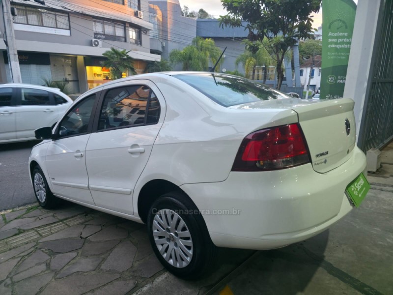 VOYAGE 1.6 MI TREND 8V FLEX 4P MANUAL - 2012 - BENTO GONçALVES