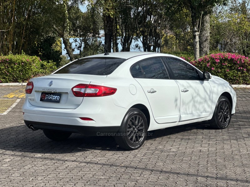 FLUENCE 2.0 DYNAMIQUE PLUS 16V FLEX 4P AUTOMÁTICO - 2016 - CAXIAS DO SUL