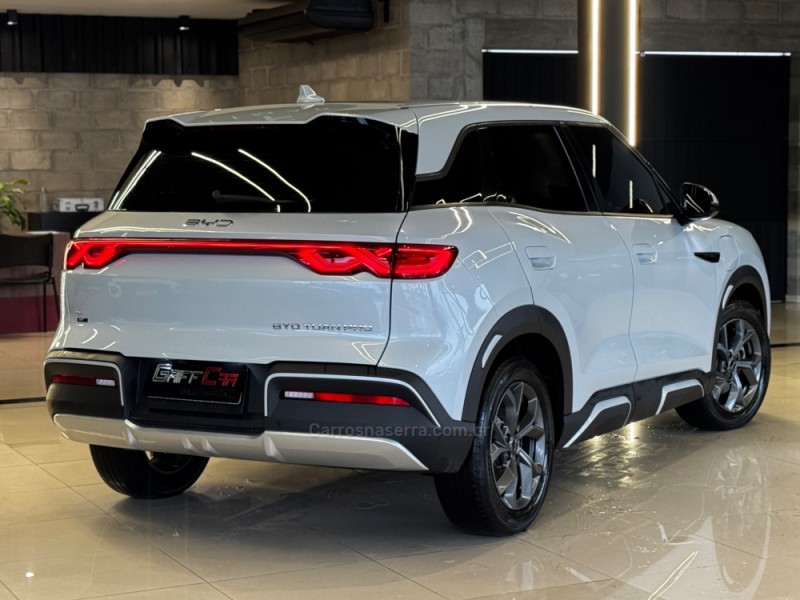 YUAN PRO 45,1 KW ELÉTRICO 4P AUTOMÁTICO - 2025 - DOIS IRMãOS