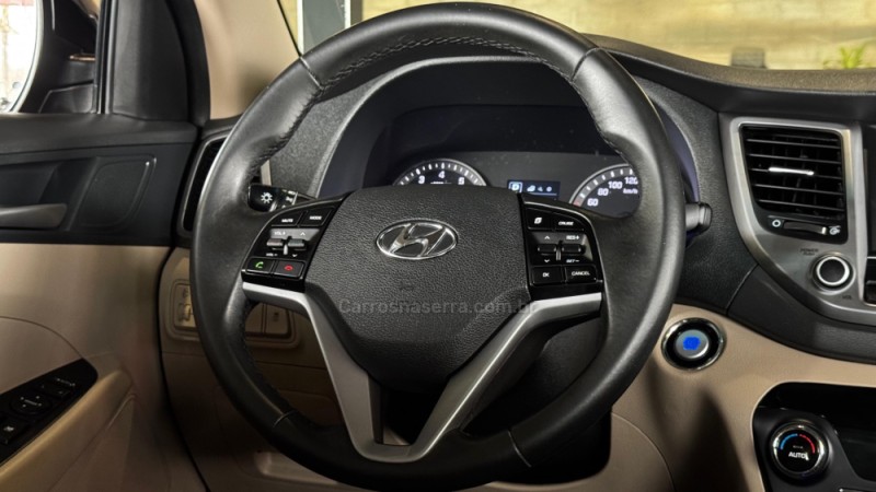TUCSON 1.6 GLS TURBO GASOLINA 4P AUTOMÁTICO - 2022 - DOIS IRMãOS