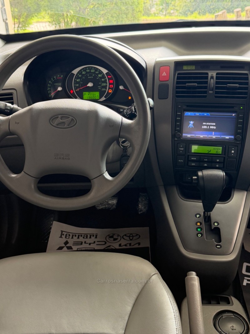 TUCSON 2.0 MPFI GLS 16V 143CV 2WD FLEX 4P AUTOMÁTICO - 2015 - ENCANTADO