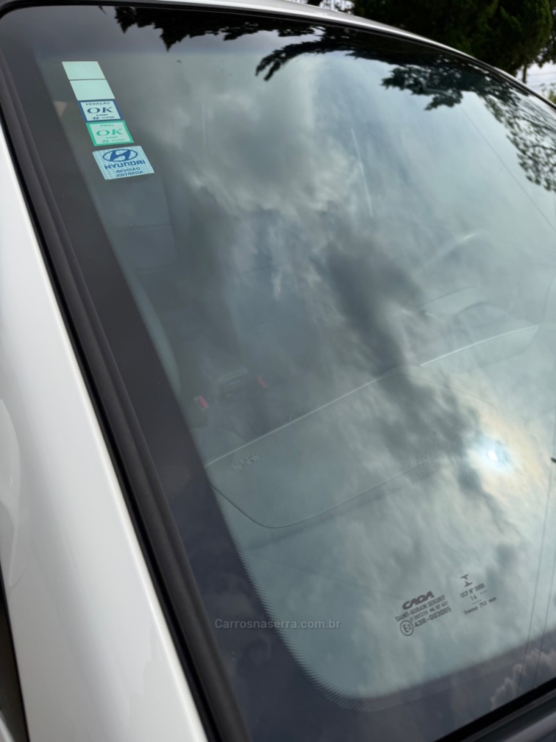 TUCSON 2.0 MPFI GLS 16V 143CV 2WD FLEX 4P AUTOMÁTICO - 2015 - ENCANTADO
