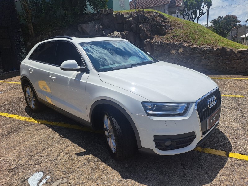 Q3 2.0 TFSI QUATTRO 4P GASOLINA S TRONIC - 2015 - FARROUPILHA