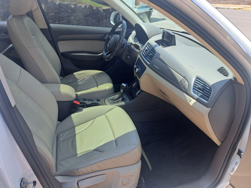 Q3 2.0 TFSI QUATTRO 4P GASOLINA S TRONIC - 2015 - FARROUPILHA