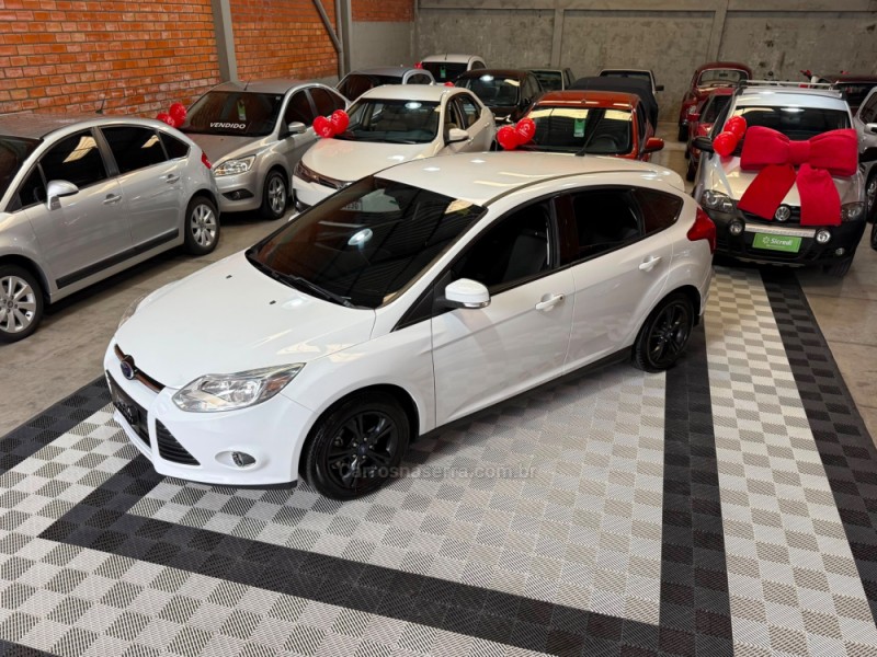 focus 1.6 s 16v flex 4p manual 2014 bento goncalves