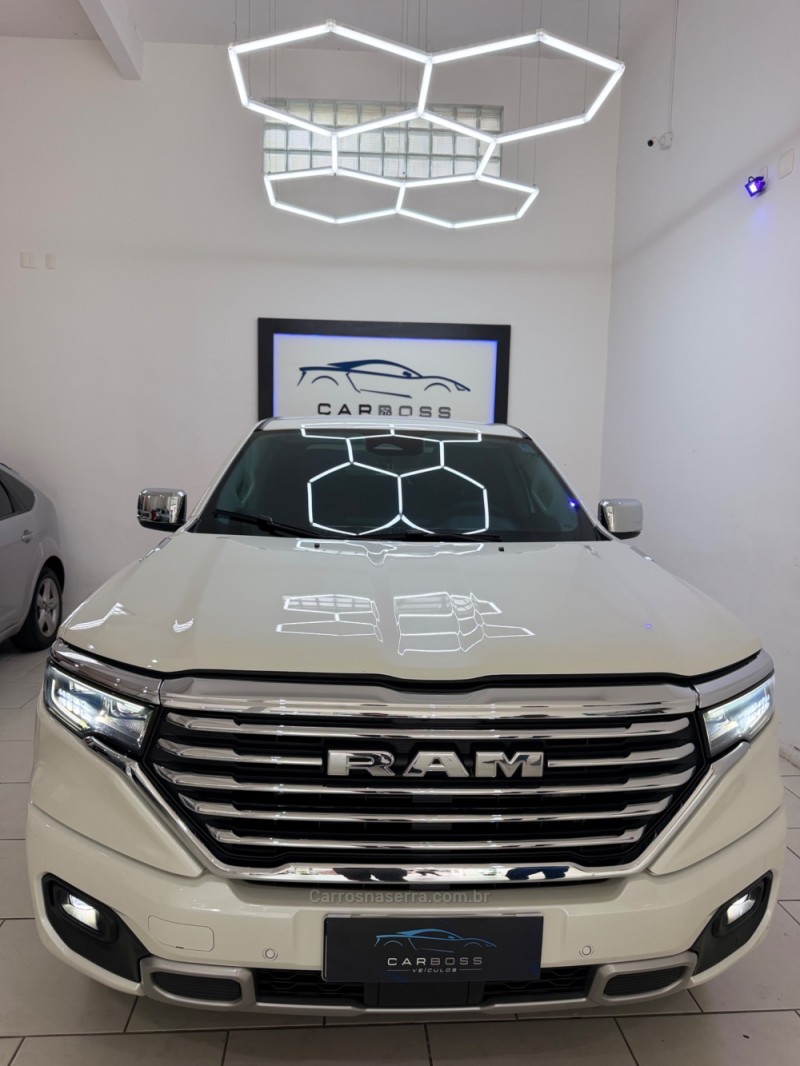 RAMPAGE 2.0 LARAMIE 4X4 TURBO DIESEL 4P AUTOMÁTICO - 2025 - CAXIAS DO SUL