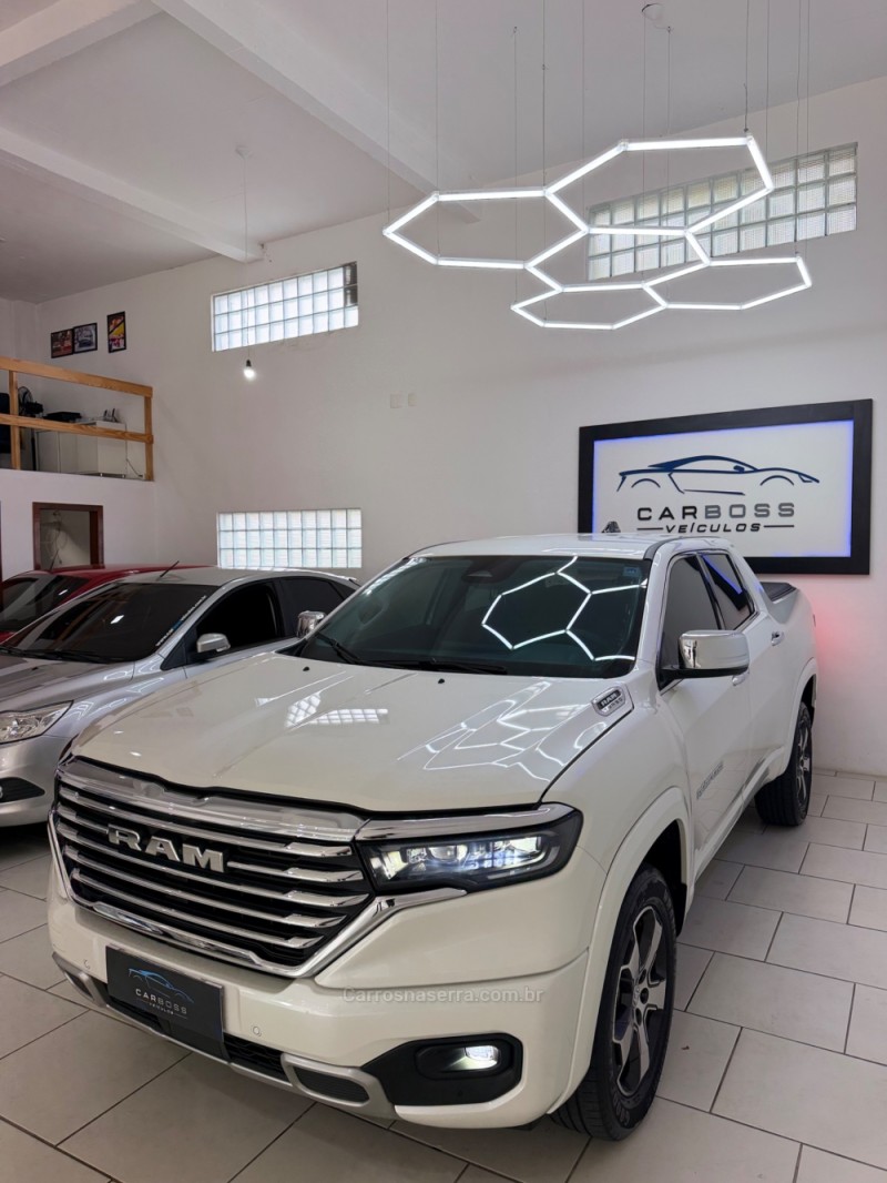 RAMPAGE 2.0 LARAMIE 4X4 TURBO DIESEL 4P AUTOMÁTICO - 2025 - CAXIAS DO SUL
