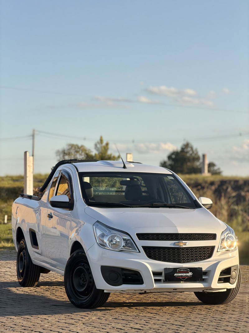 MONTANA 1.4 MPFI LS CS 8V FLEX 2P MANUAL - 2015 - ANTôNIO PRADO