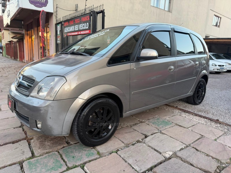 MERIVA 1.8 MPFI CD 8V GASOLINA 4P MANUAL - 2003 - CAXIAS DO SUL