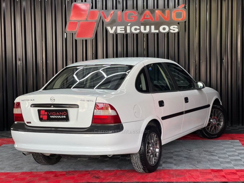 VECTRA 2.0 MPFI GLS 8V GASOLINA 4P MANUAL - 1997 - CAXIAS DO SUL