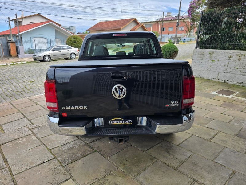 AMAROK 3.0 V6 TDI HIGHLINE CD DIESEL 4MOTION AUTOMÁTICO - 2019 - FARROUPILHA