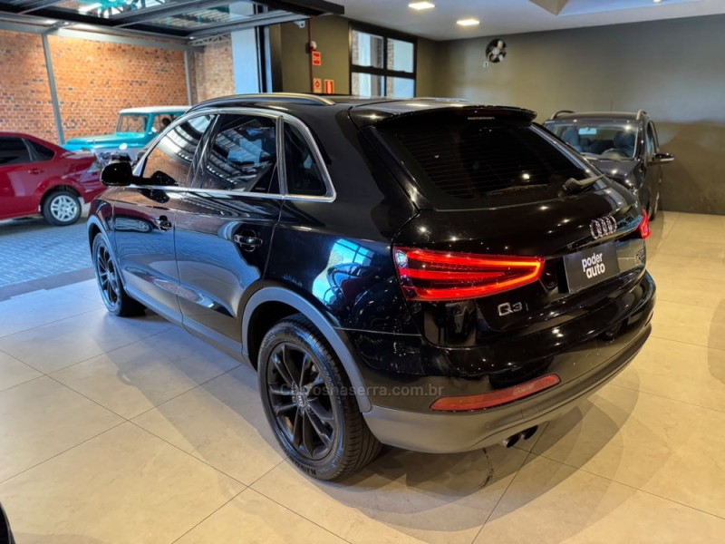 Q3 2.0 TFSI AMBIENTE QUATTRO 4P GASOLINA S TRONIC - 2015 - FARROUPILHA