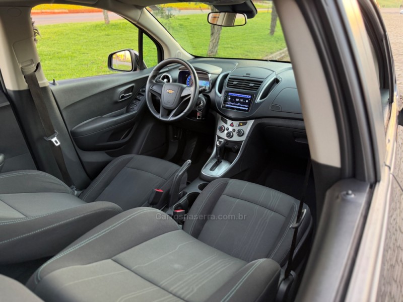 TRACKER 1.8 MPFI LT 4X2 16V FLEX 4P AUTOMÁTICO - 2016 - CASCA