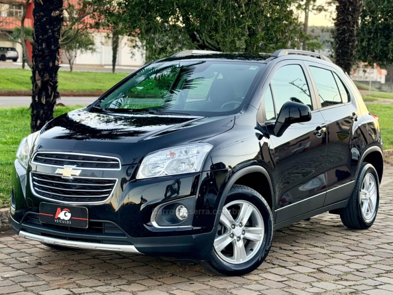 tracker 1.8 mpfi lt 4x2 16v flex 4p automatico 2016 casca
