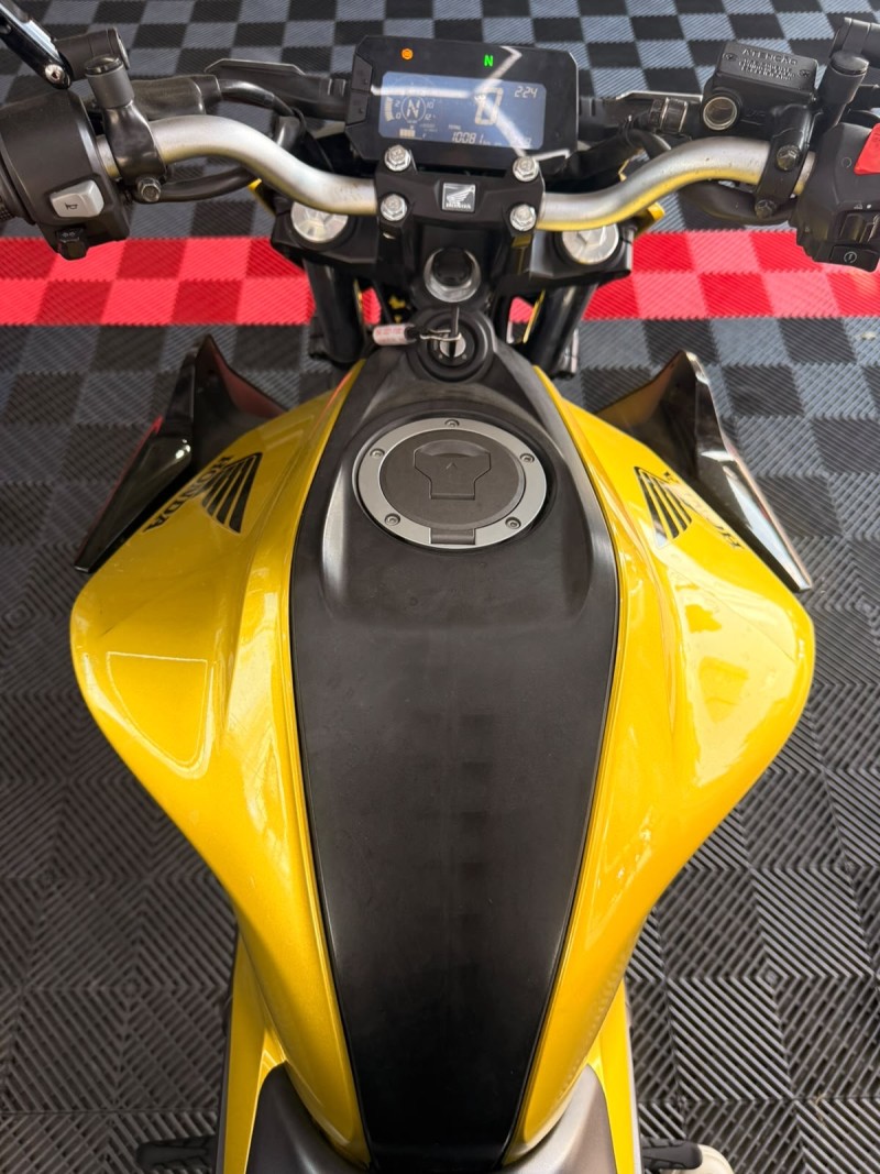CB 300F TWISTER ABS - 2023 - CANELA