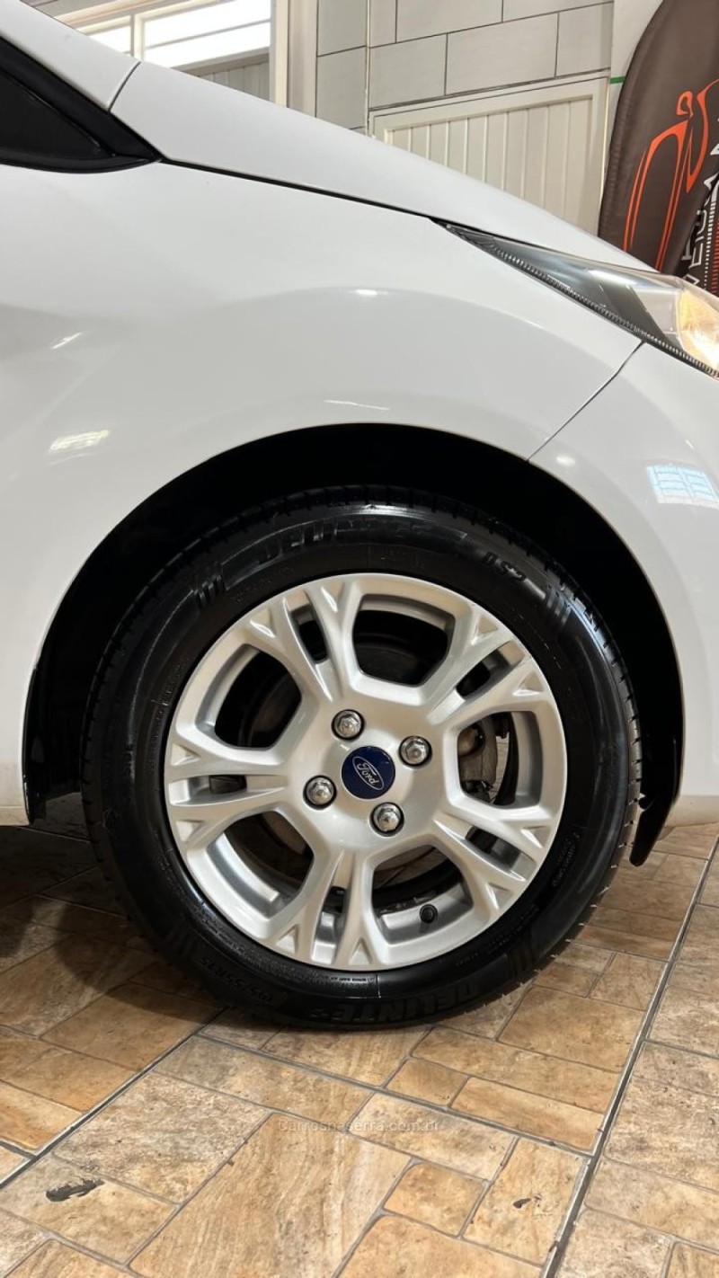 FIESTA 1.6 SE HATCH 16V FLEX 4P MANUAL - 2018 - BENTO GONçALVES