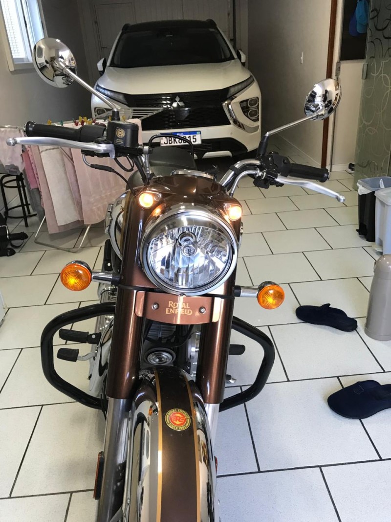 CLASSIC CHROME 350 ABS - 2023 - BENTO GONçALVES