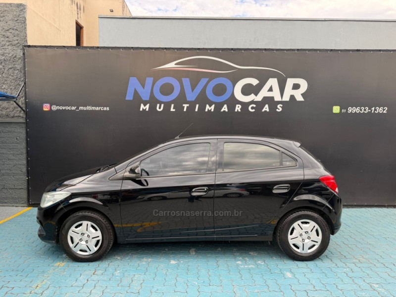 ONIX 1.0 MPFI LT 8V FLEX 4P MANUAL - 2013 - ESTâNCIA VELHA