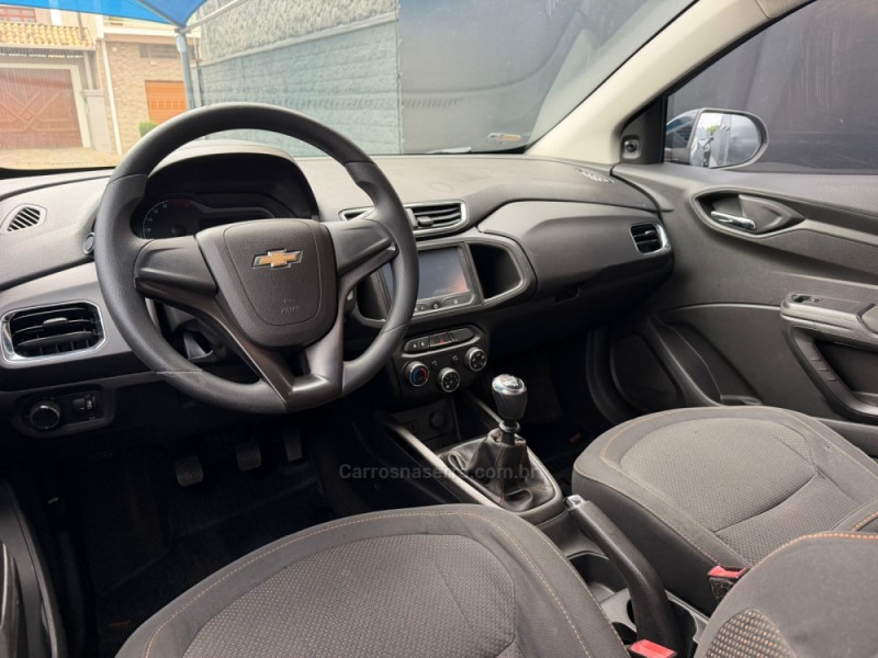 ONIX 1.0 MPFI LT 8V FLEX 4P MANUAL - 2013 - ESTâNCIA VELHA
