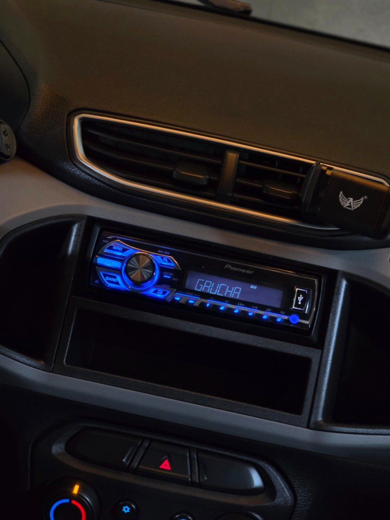 ONIX 1.0 MPFI LS 8V FLEX 4P MANUAL - 2015 - CAXIAS DO SUL