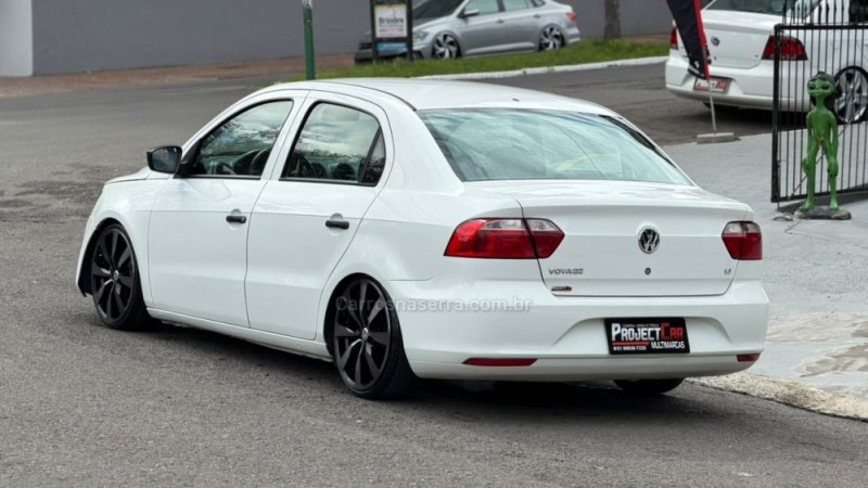 VOYAGE 1.6 MSI TOTALFLEX TRENDLINE 4P MANUAL - 2015 - NOVO HAMBURGO