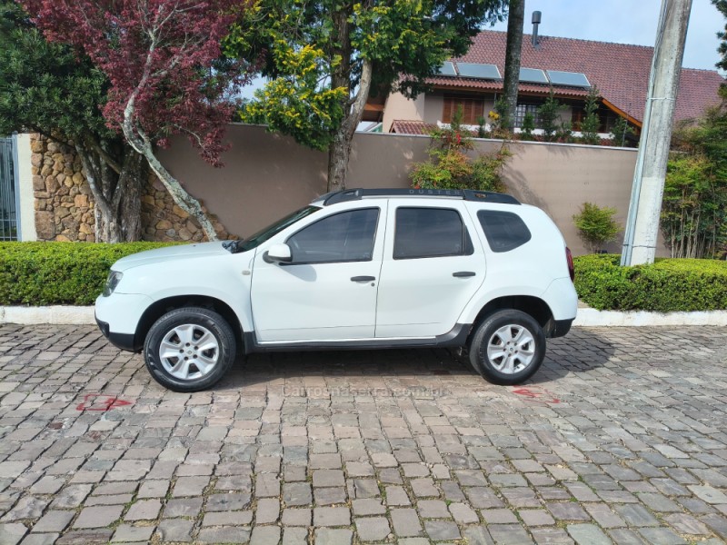 DUSTER 1.6 4X2 16V FLEX 4P MANUAL - 2016 - BENTO GONçALVES