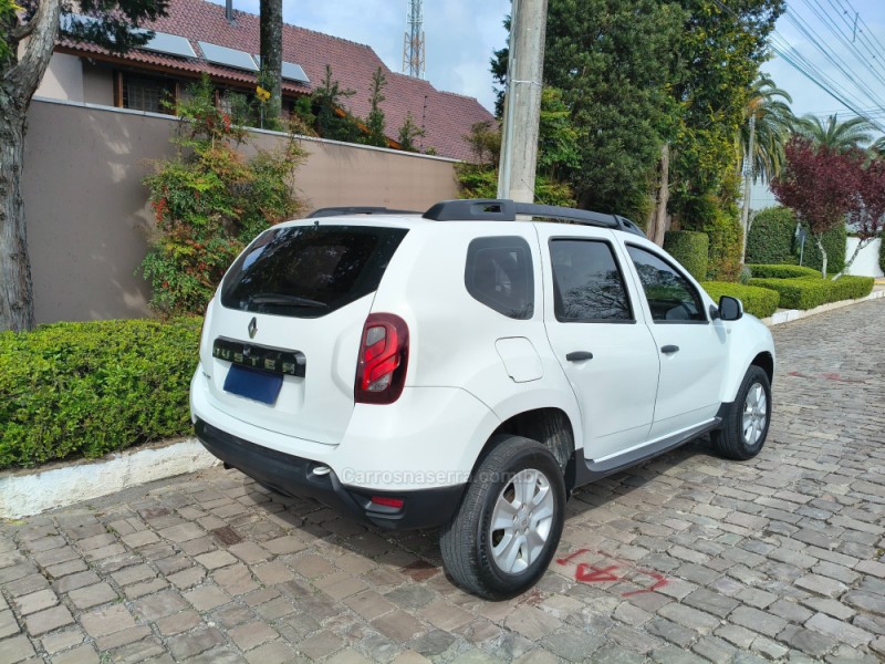 DUSTER 1.6 4X2 16V FLEX 4P MANUAL - 2016 - BENTO GONçALVES