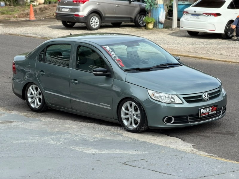 VOYAGE 1.6 MI COMFORTLINE 8V FLEX 4P MANUAL - 2011 - NOVO HAMBURGO