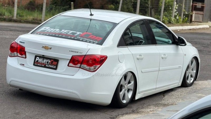 CRUZE 1.8 LT SPORT6 16V FLEX 4P MANUAL - 2014 - NOVO HAMBURGO