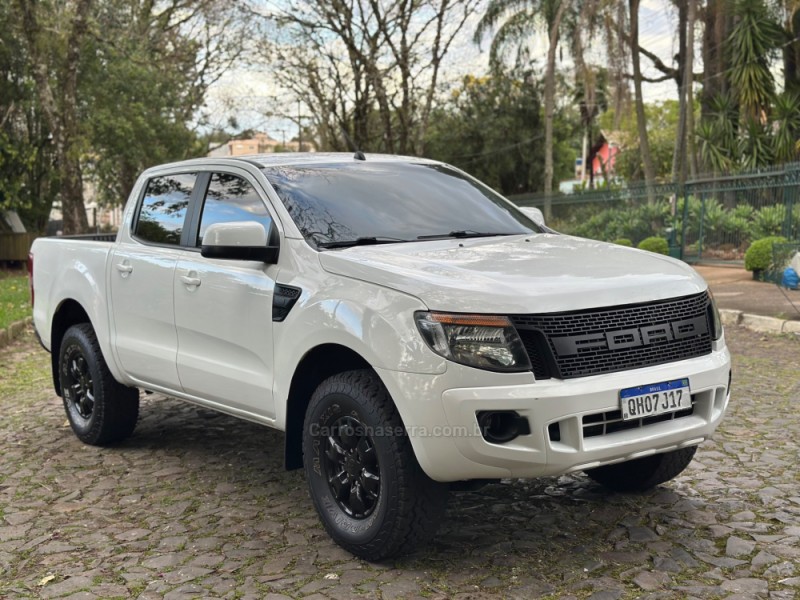 RANGER 2.5 SUPER CAB 4X2 CE 16V GASOLINA 4P MANUAL - 2015 - IVOTI