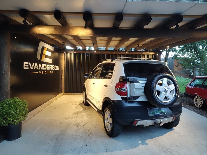 CROSSFOX 1.6 MI FLEX 8V 4P MANUAL - 2008 - CAXIAS DO SUL