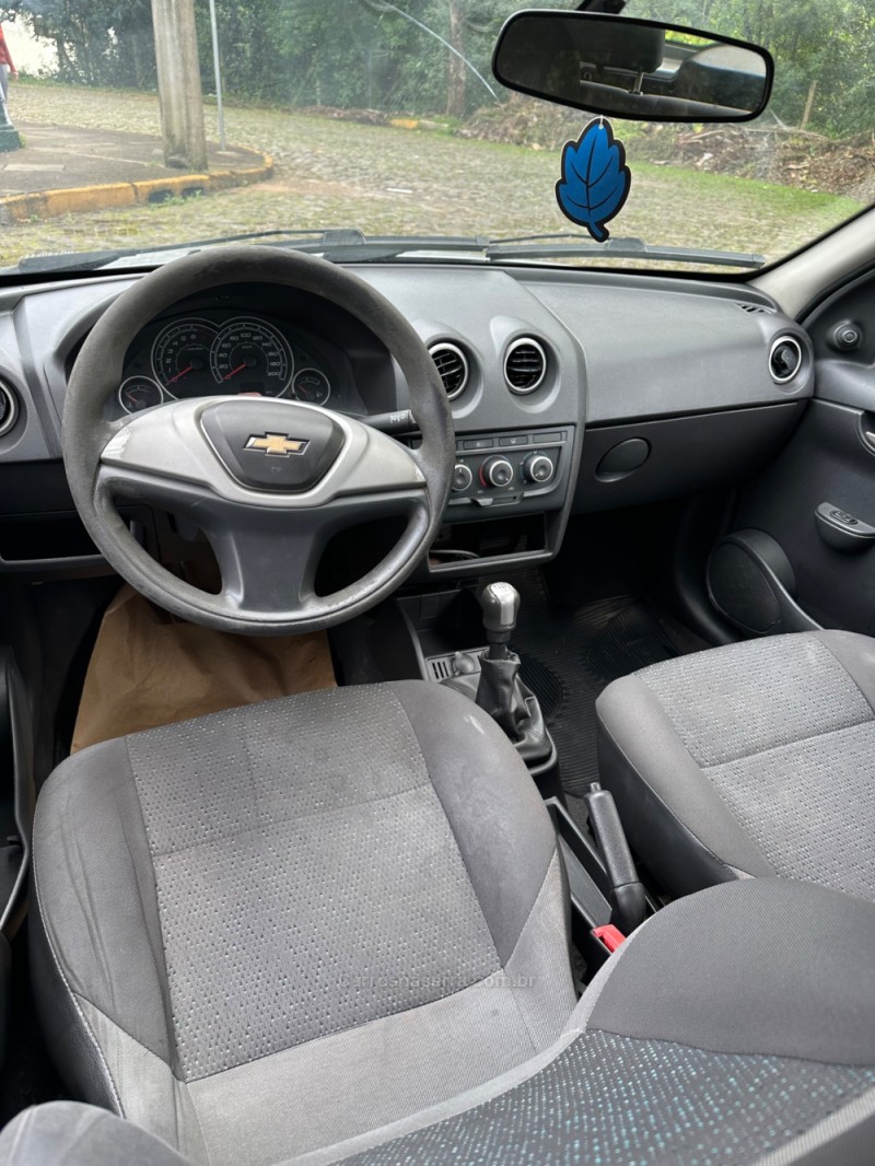 CELTA 1.0 MPFI LIFE 8V FLEX 4P MANUAL - 2013 - IVOTI