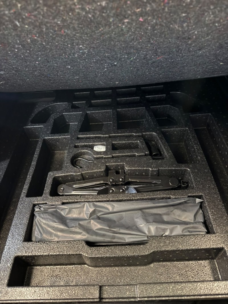 YARIS CROSS 1.5 XRE 16V FLEX 4P AUTOMÁTICO - 2026 - LAJEADO