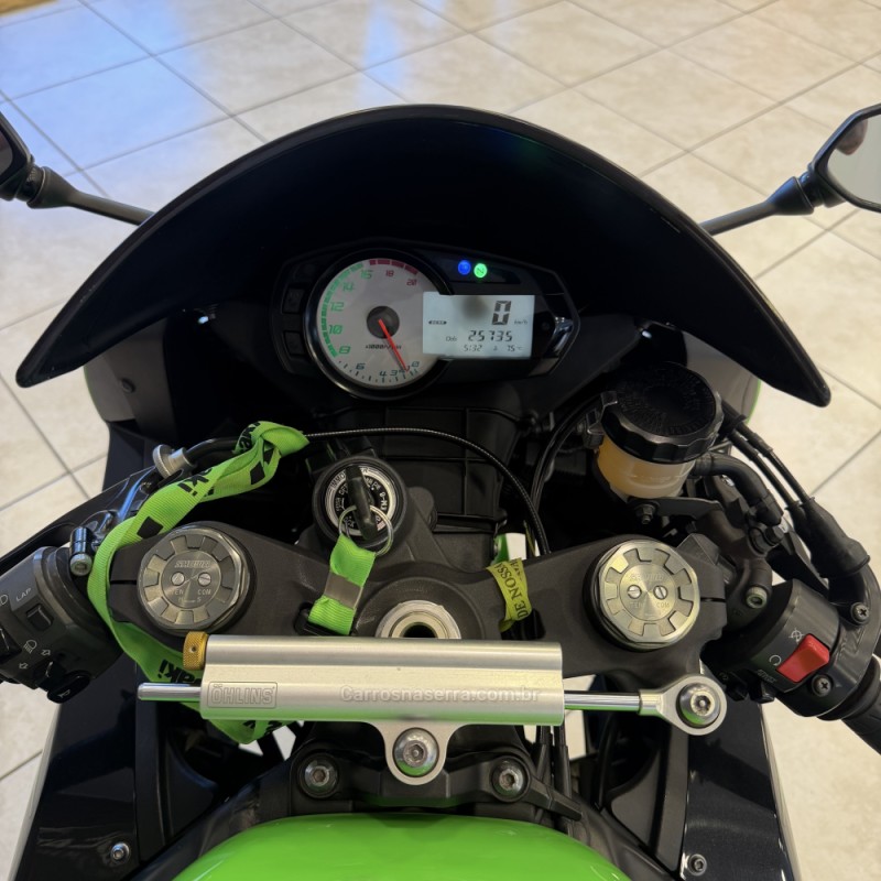 NINJA ZX-6R 600CC  - 2012 - FARROUPILHA