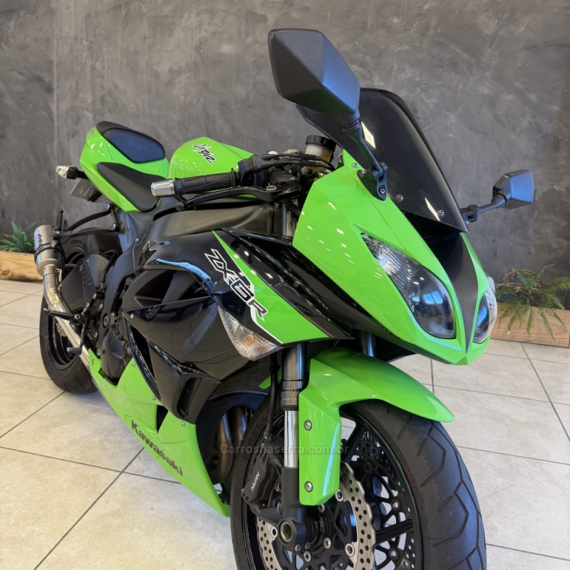 NINJA ZX-6R 600CC  - 2012 - FARROUPILHA