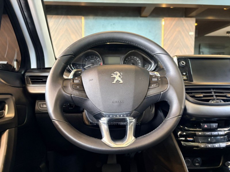 208 1.6 GRIFFE 16V FLEX 4P AUTOMÁTICO - 2015 - CAMPO BOM
