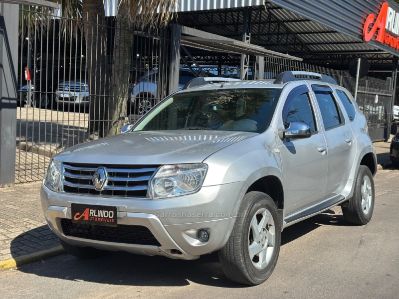 DUSTER 1.6 DYNAMIQUE 4X2 16V FLEX 4P MANUAL - 2013 - PAROBé