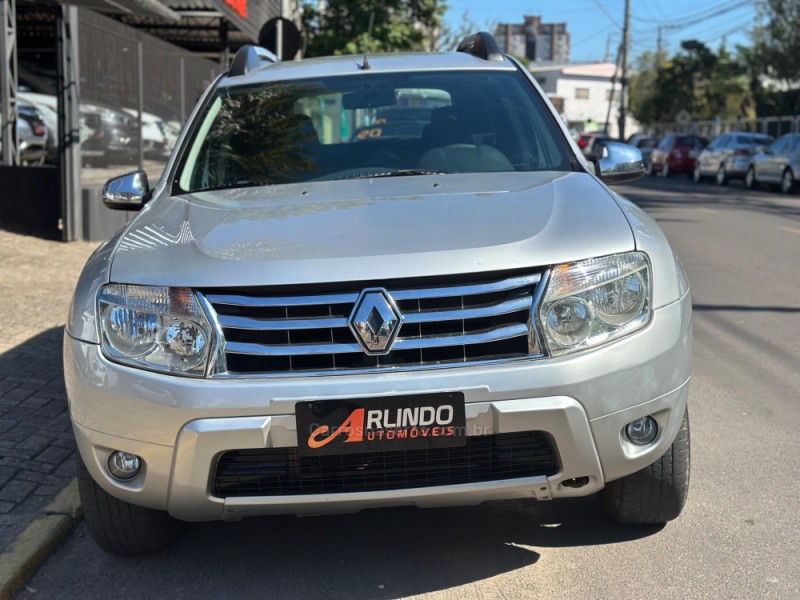 DUSTER 1.6 DYNAMIQUE 4X2 16V FLEX 4P MANUAL - 2013 - PAROBé