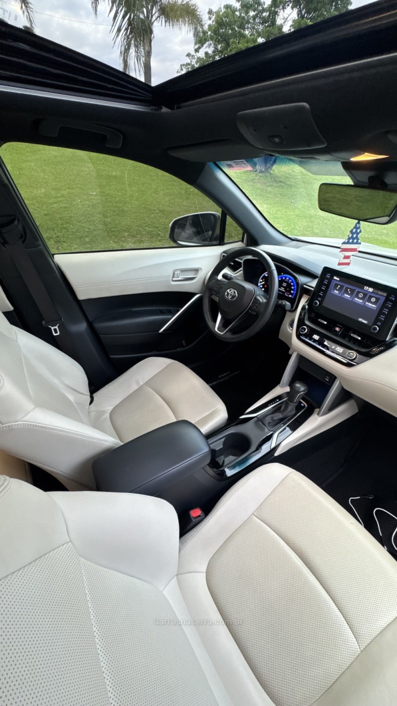 COROLLA 1.8 CROSS XRX 16V HÍBRIDO 4P AUTOMÁTICO - 2022 - FARROUPILHA