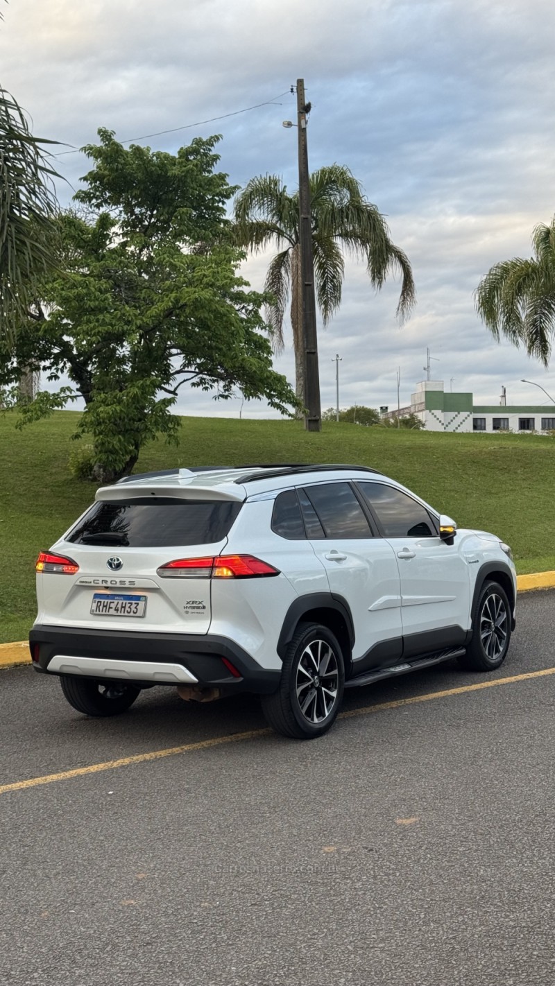 COROLLA 1.8 CROSS XRX 16V HÍBRIDO 4P AUTOMÁTICO - 2022 - FARROUPILHA
