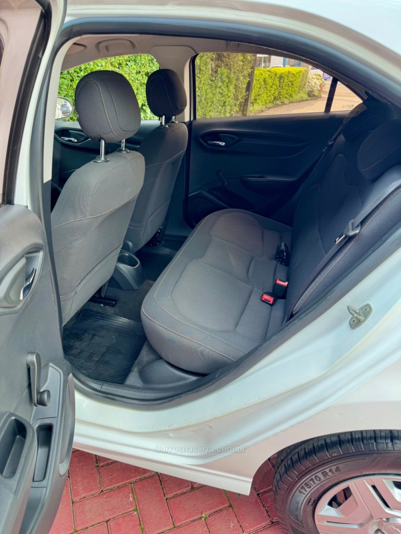 ONIX 1.0 LT 8V FLEX 4P MANUAL - 2014 - ROLANTE