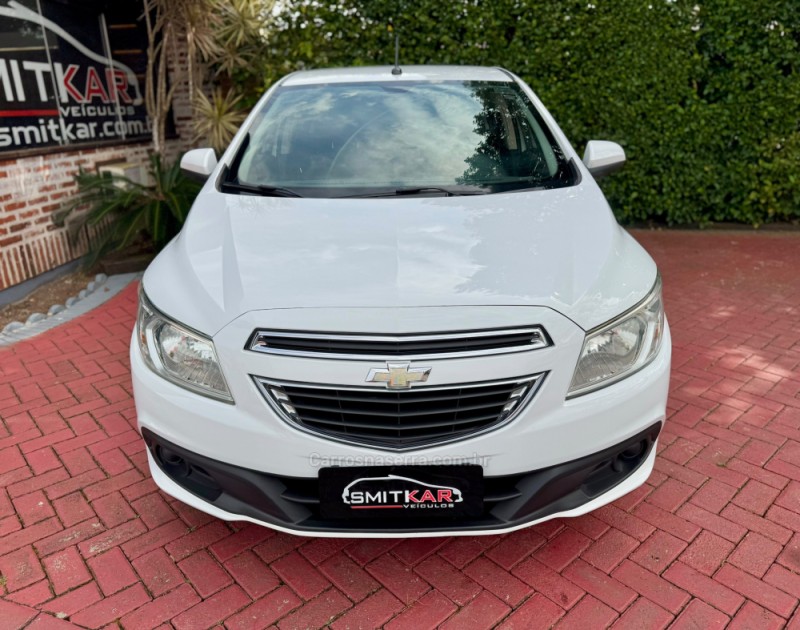ONIX 1.0 LT 8V FLEX 4P MANUAL - 2014 - ROLANTE