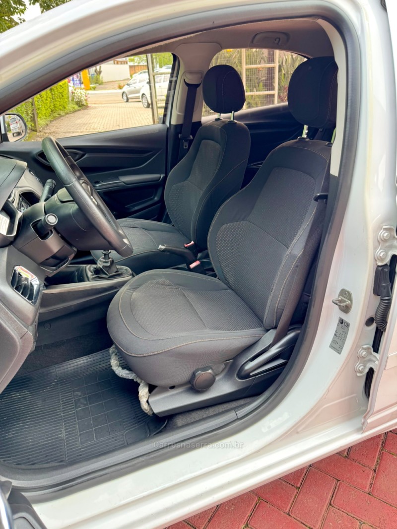 ONIX 1.0 LT 8V FLEX 4P MANUAL - 2014 - ROLANTE